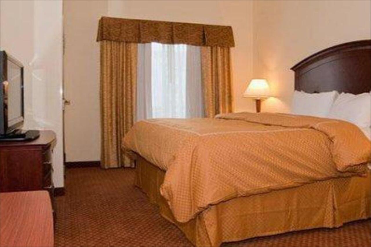 Comfort Suites Southport Eksteriør billede