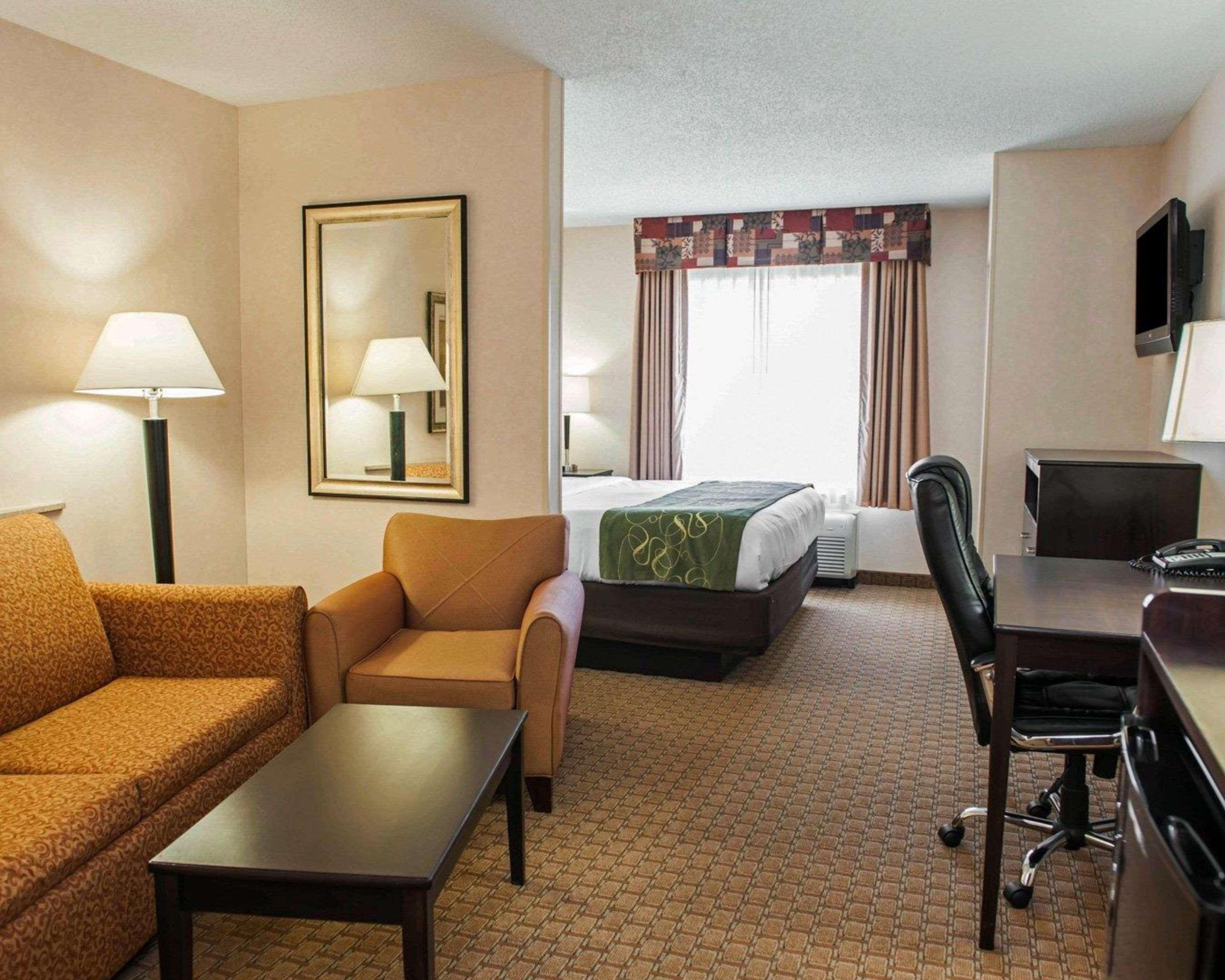 Comfort Suites Southport Eksteriør billede