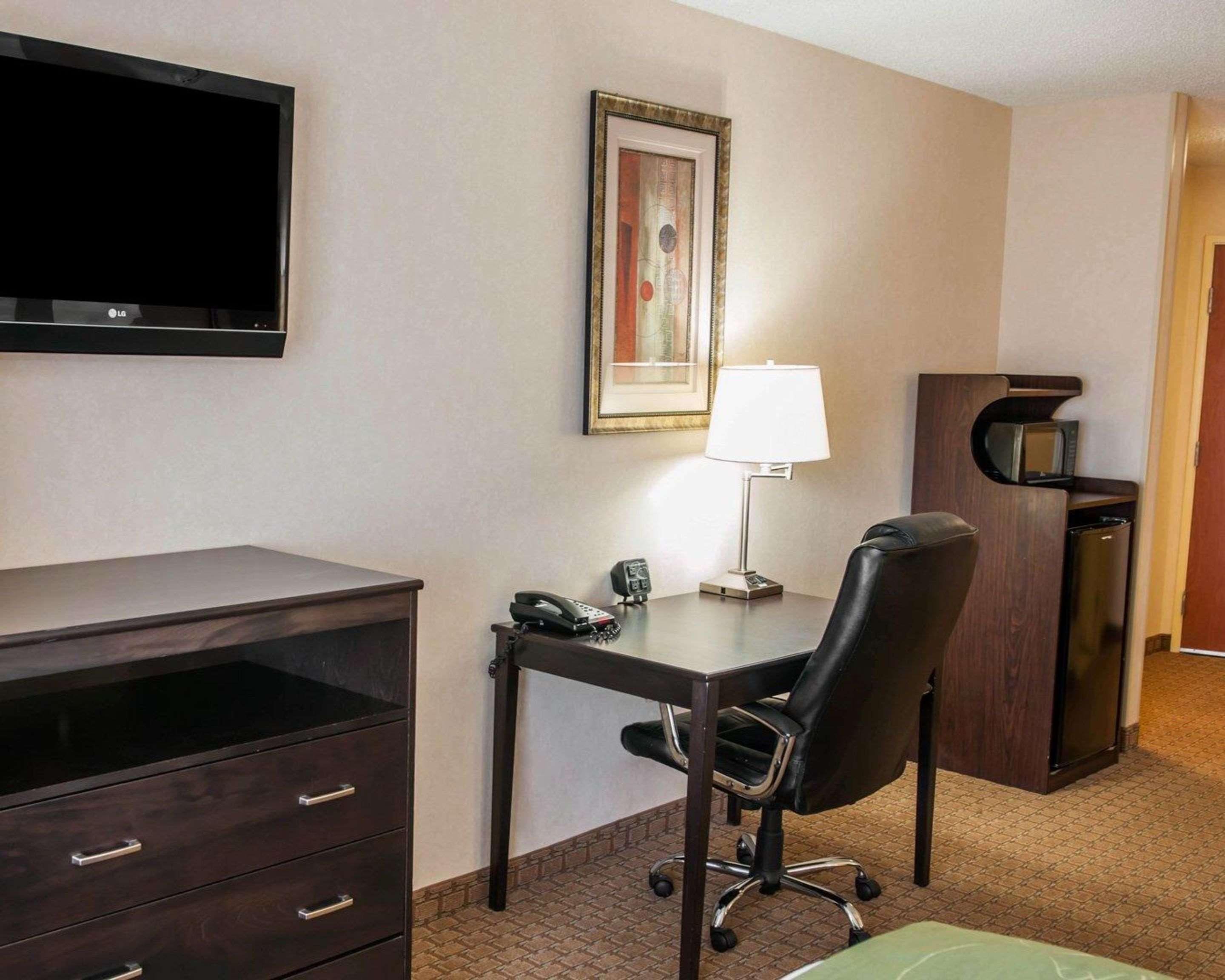 Comfort Suites Southport Eksteriør billede