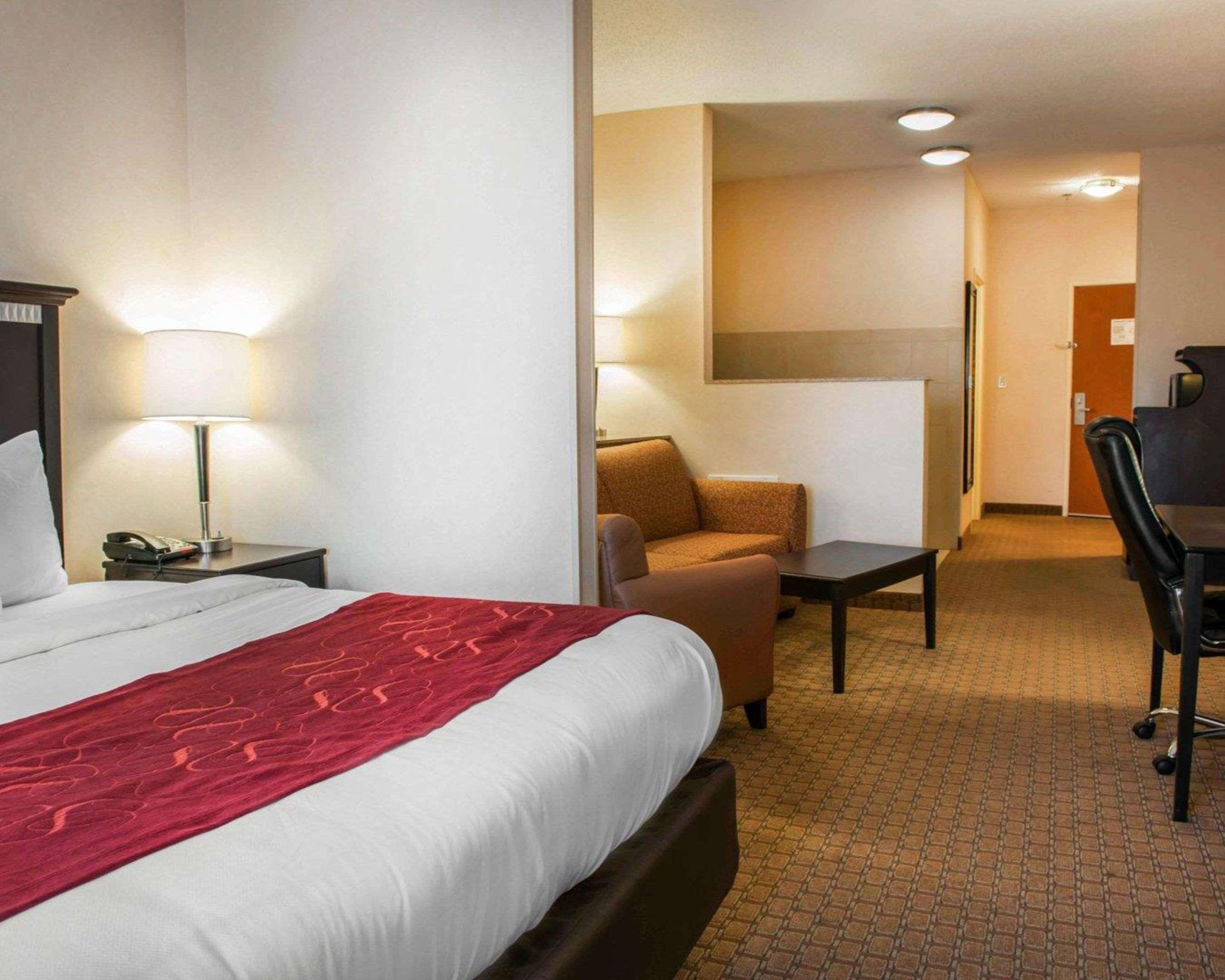 Comfort Suites Southport Eksteriør billede