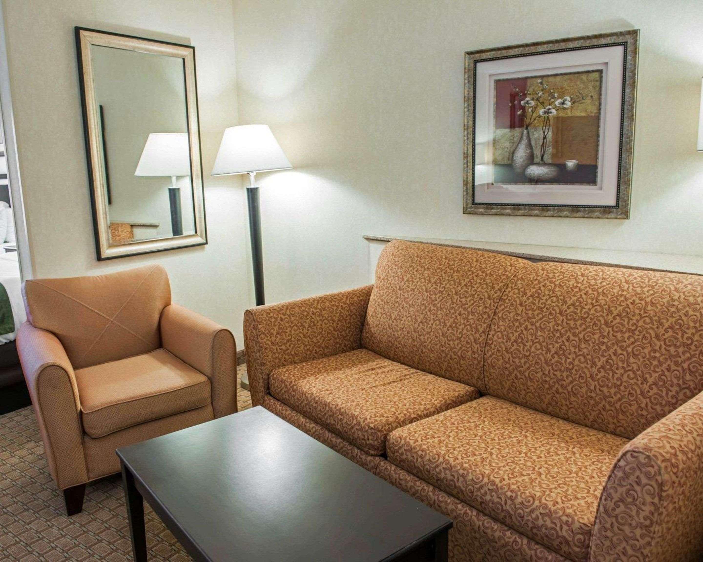 Comfort Suites Southport Eksteriør billede
